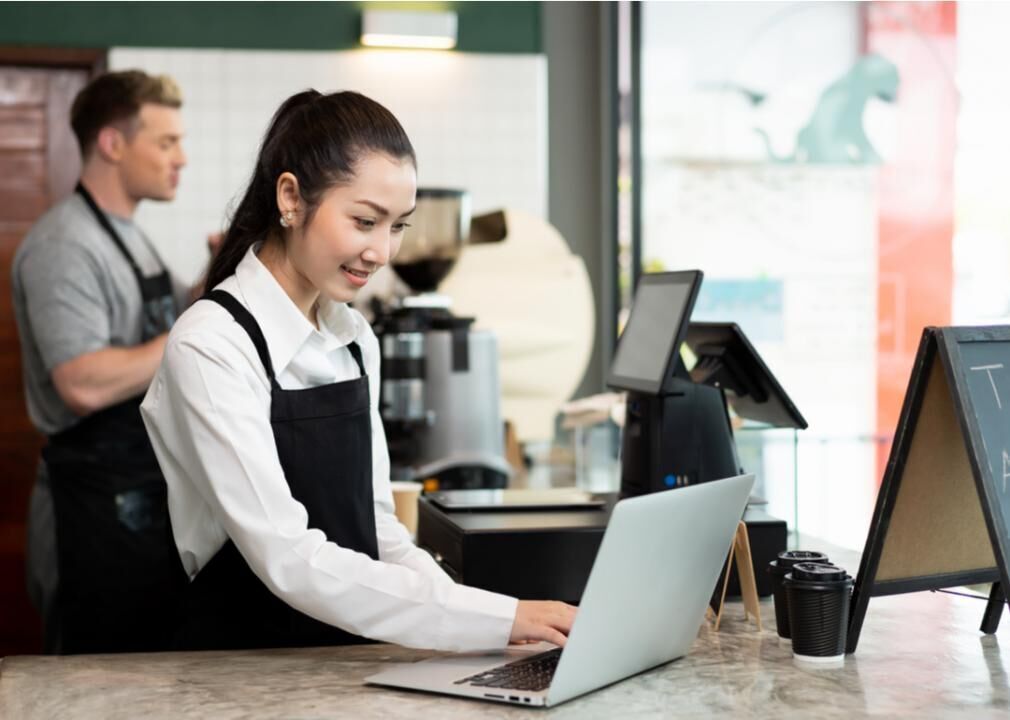 Expected employment change, next 12 months